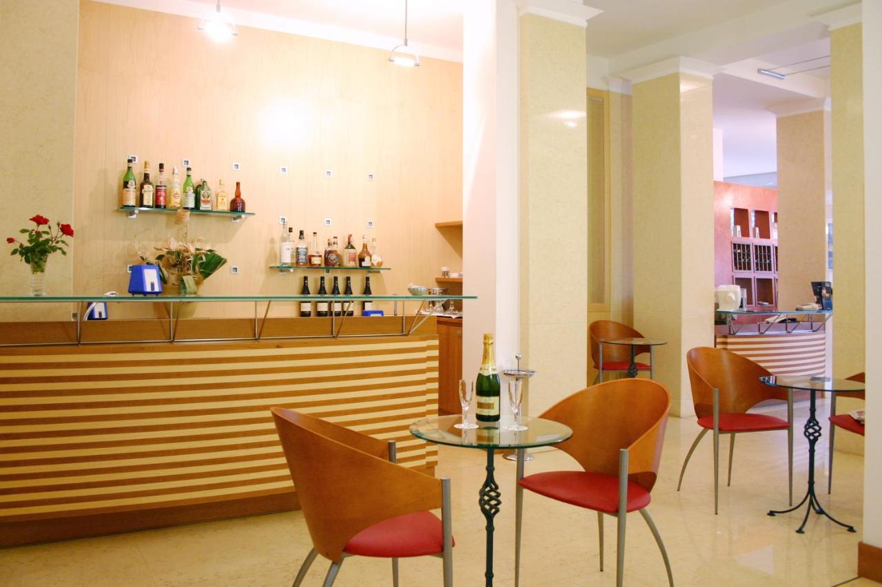 Hotel Alexandra Turín Interior foto